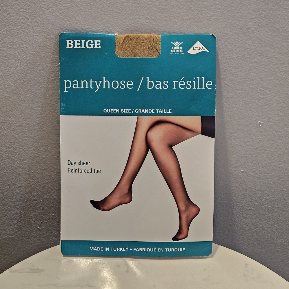 Vintage Lycra Beige Pantyhose - Queen Size Day Sheer